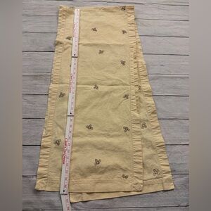 Pottery Barn Sparkle Bee LinenTable Runner Butter Yellow, Mocha Color Bees 72x